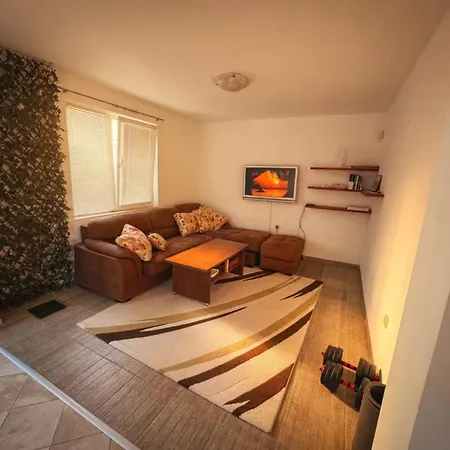 с морска гледка и 2 тераси, бриз Apartment